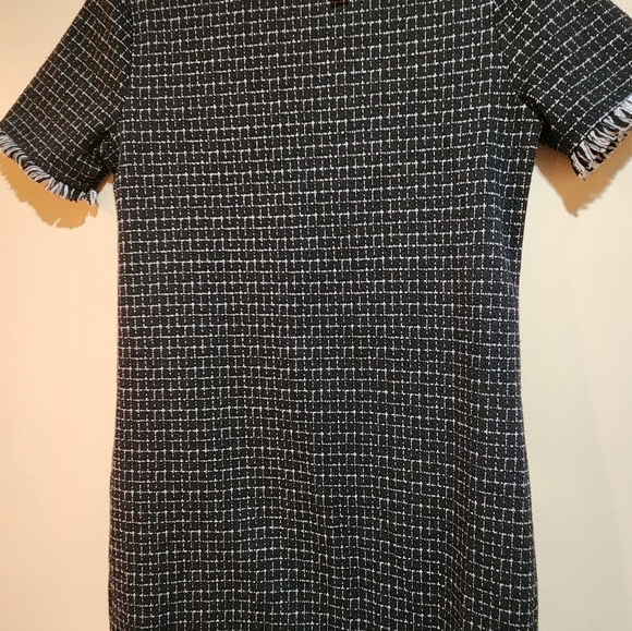 Tweed dress - Picture 3 of 3